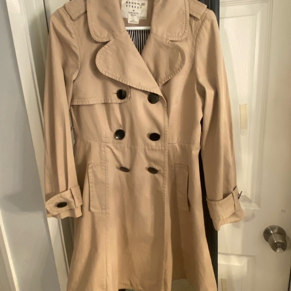 Kate Spade Broome Street Classic Trench Coat - Picture 2 of 12